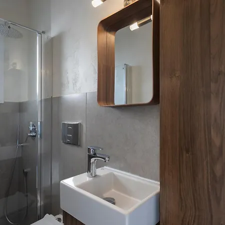 Apartamento Lori - 2 Bedroom In *